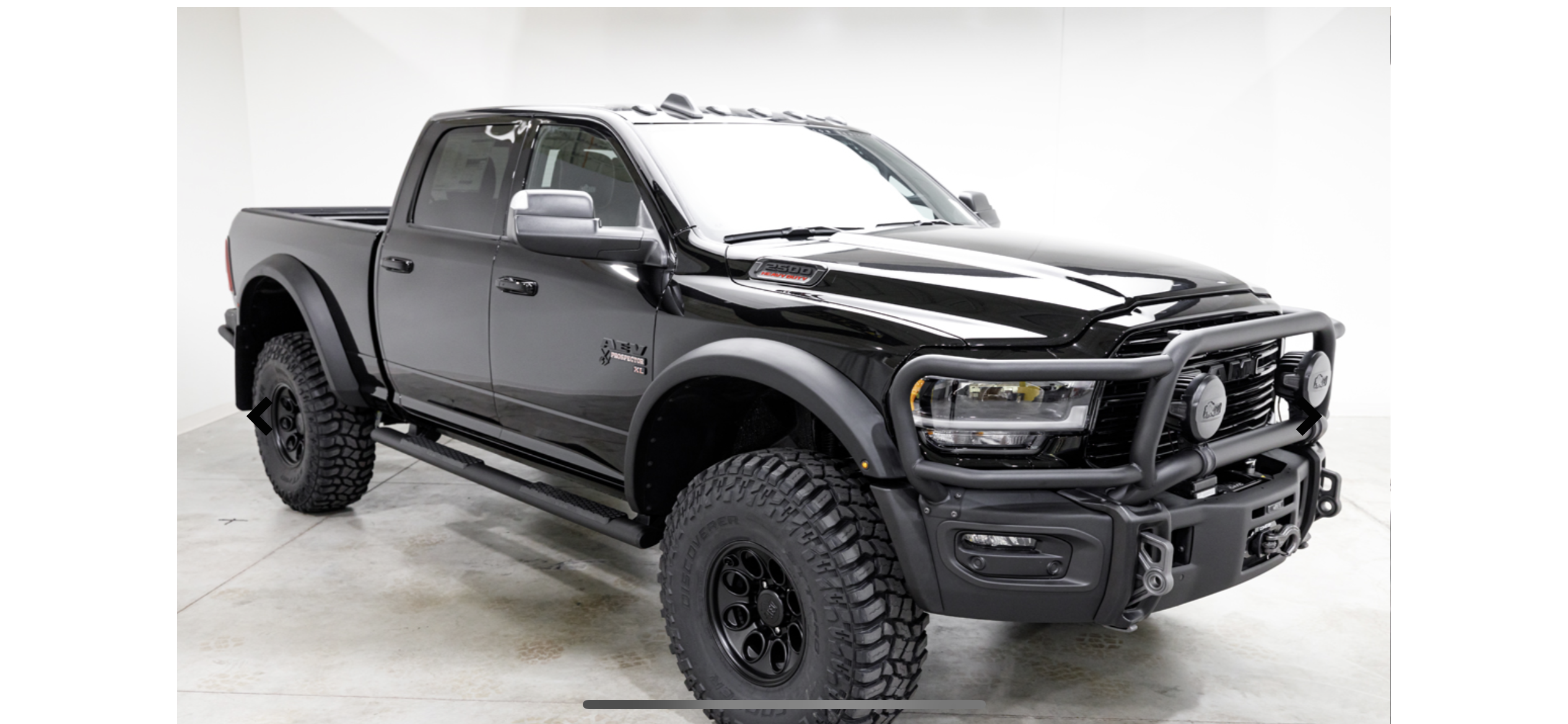 Used 2022 RAM 2500 Laramie w/ Night Edition AWD/4WD image 4