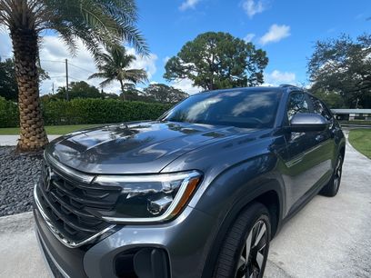 Used 2025 Volkswagen Atlas Cross Sport SE