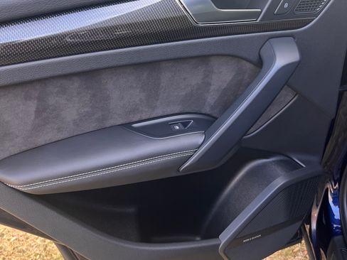 Used 2019 Audi SQ5 Premium Plus w/ Premium Plus Package image 9