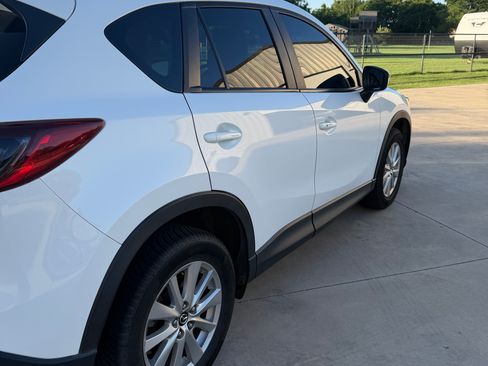 Used 2016 MAZDA CX-5 Touring FWD image 5