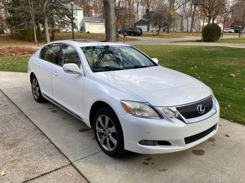 Used 2010 Lexus GS 350 AWD image 2