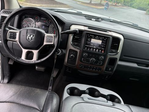 Used 2014 RAM 2500 Laramie AWD/4WD image 11