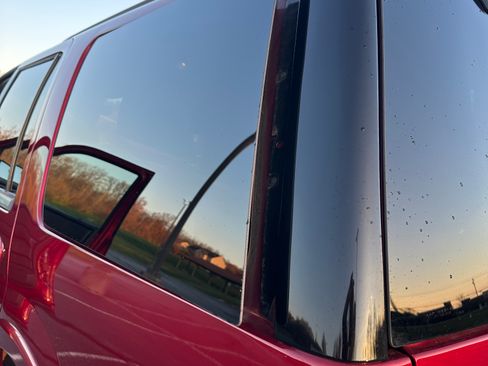 Used 2017 Ford Expedition XLT w/ Equipment Group 202A image 18