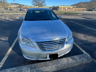 Used 2011 Chrysler 200 LX