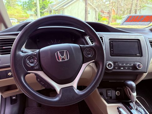 Used 2015 Honda Civic LX image 2