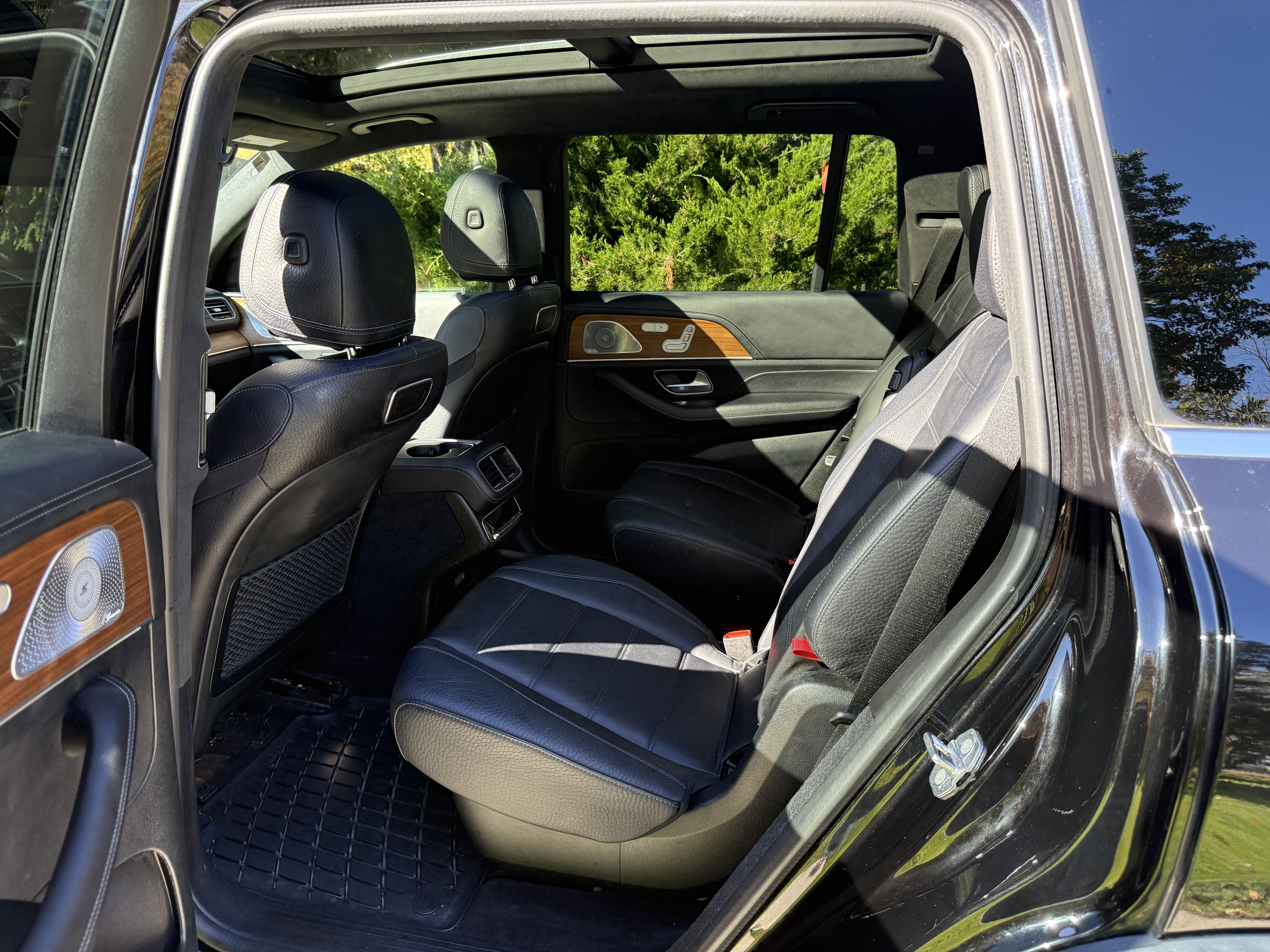 Used 2020 Mercedes-Benz GLS 450 4MATIC image 9