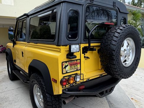 Used 1997 Land Rover Defender 90 AWD/4WD image 8