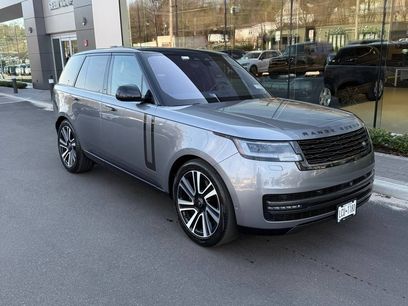 Used 2023 Land Rover Range Rover SE