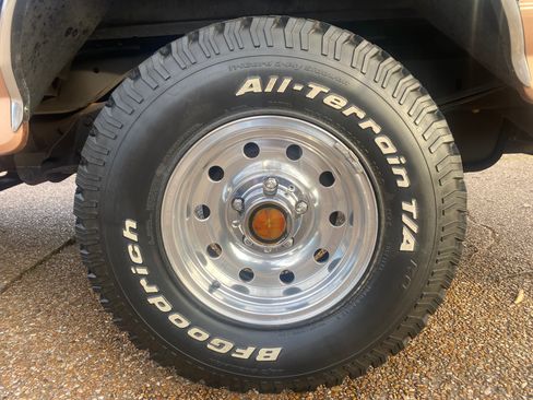 Used 1995 Ford Bronco Eddie Bauer image 14