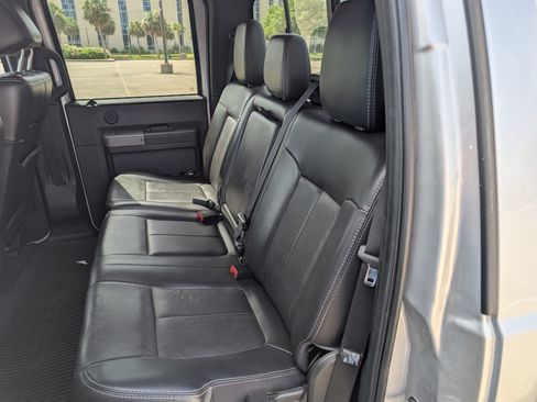 Used 2012 Ford F450 Lariat w/ Chrome Pkg image 11