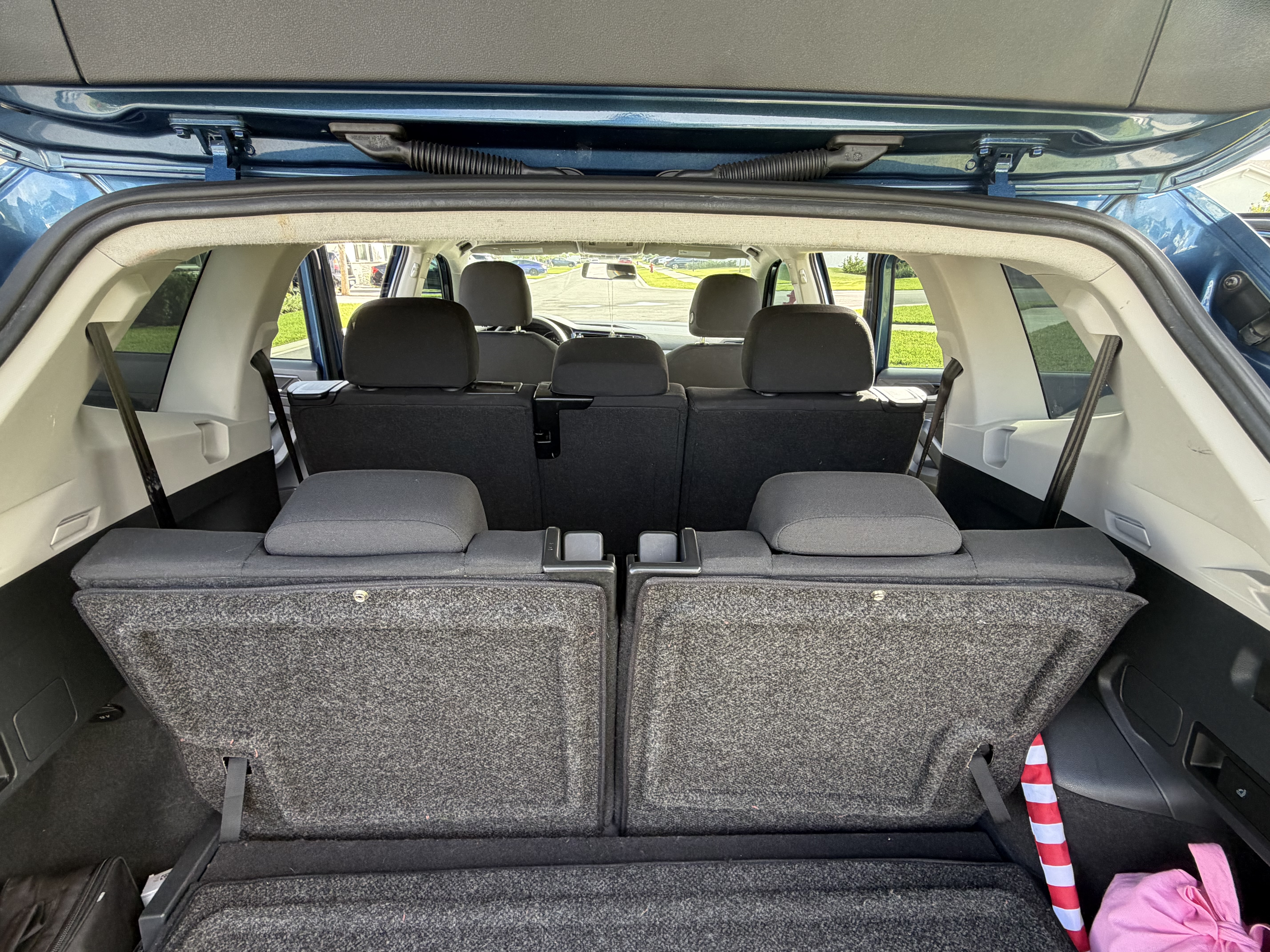 Used 2018 Volkswagen Tiguan S FWD image 17