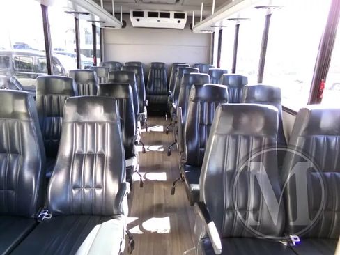 Used 2019 Ford E-450 and Econoline 450 Super Duty w/ Shuttle Bus Prep Package image 10