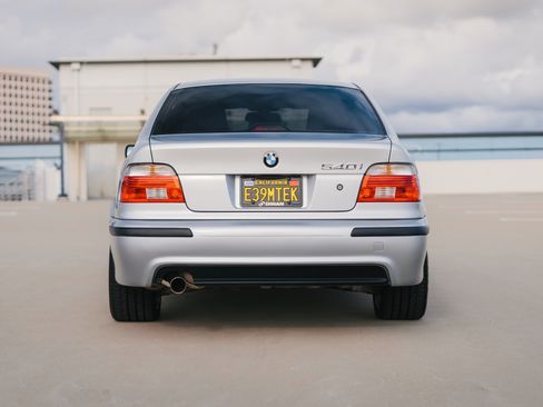 Used 2003 BMW 540i Sedan image 12