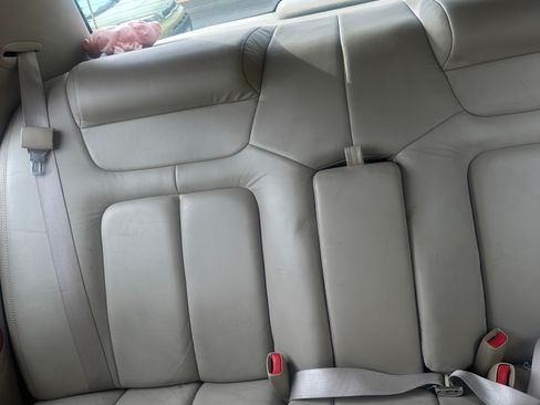 Used 1999 Cadillac De Ville D'Elegance FWD image 4