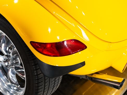 Used 1999 Plymouth Prowler image 17