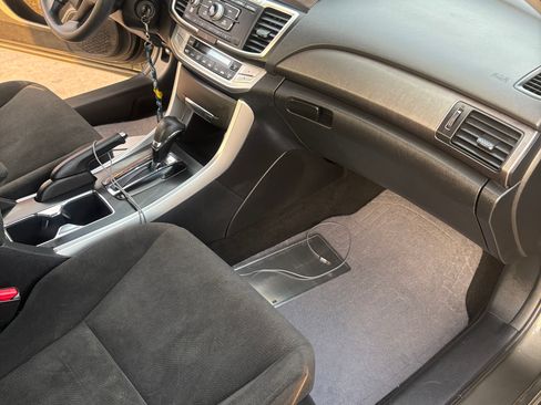 Used 2013 Honda Accord LX image 14