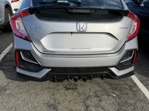 Used 2021 Honda Civic Sport image 2