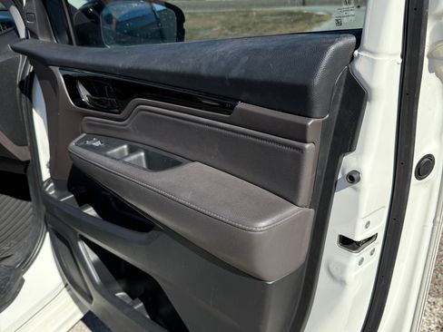 Used 2019 Honda Odyssey Elite image 18