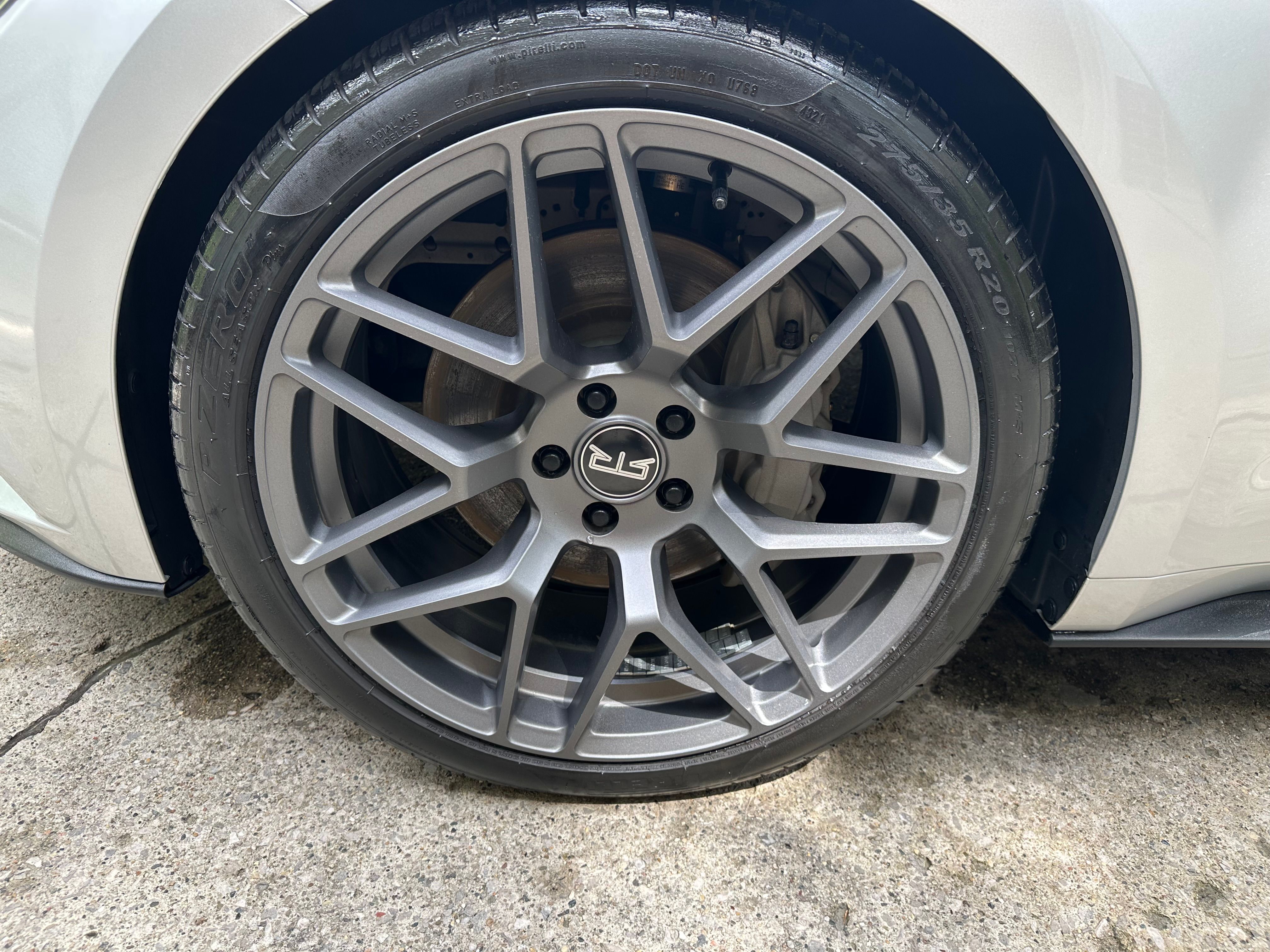Used 2016 Ford Mustang GT Premium RWD image 28