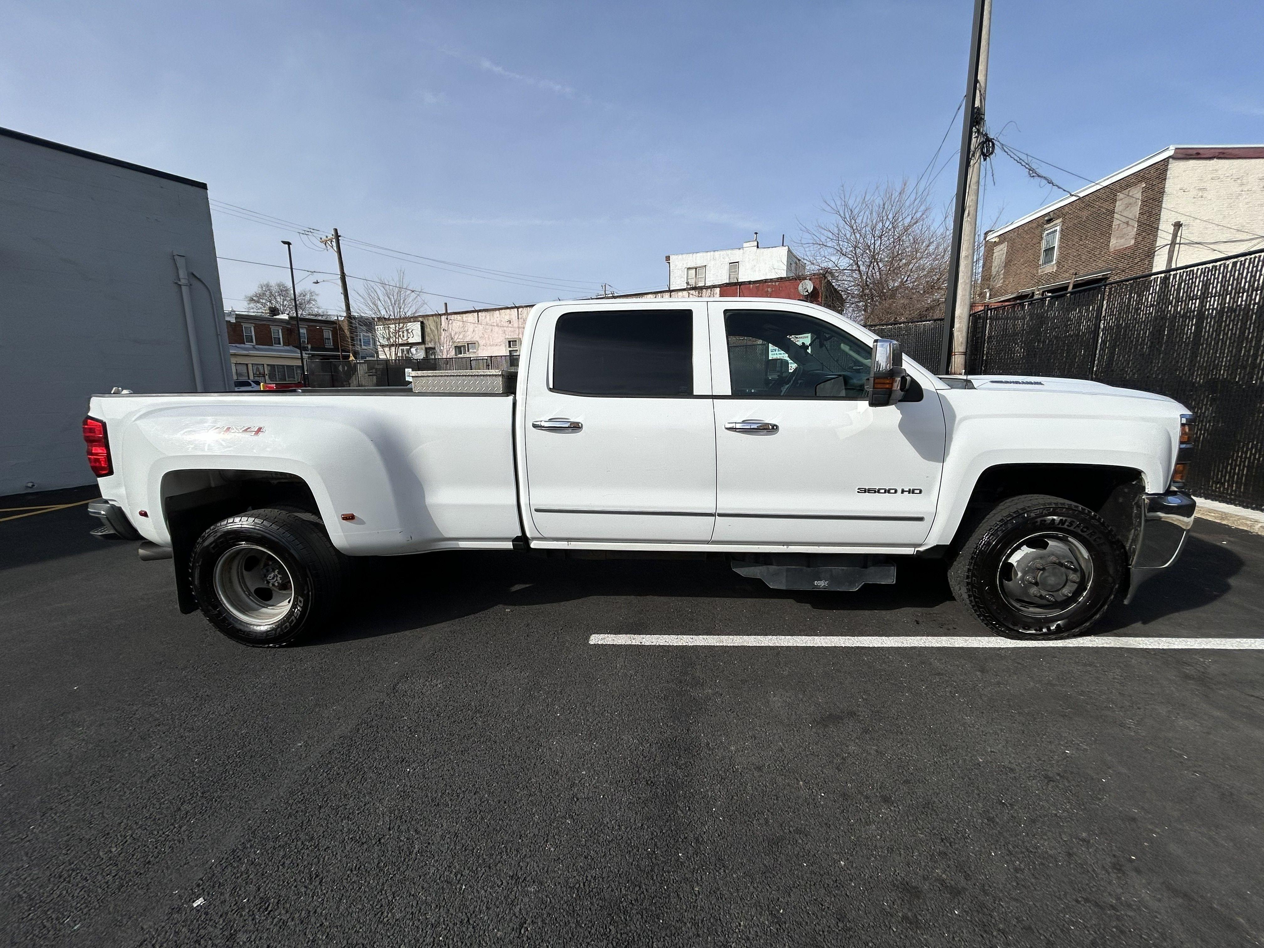 Used 2017 Chevrolet Silverado 3500 W/T w/ WT Fleet Convenience Package AWD/4WD image 5