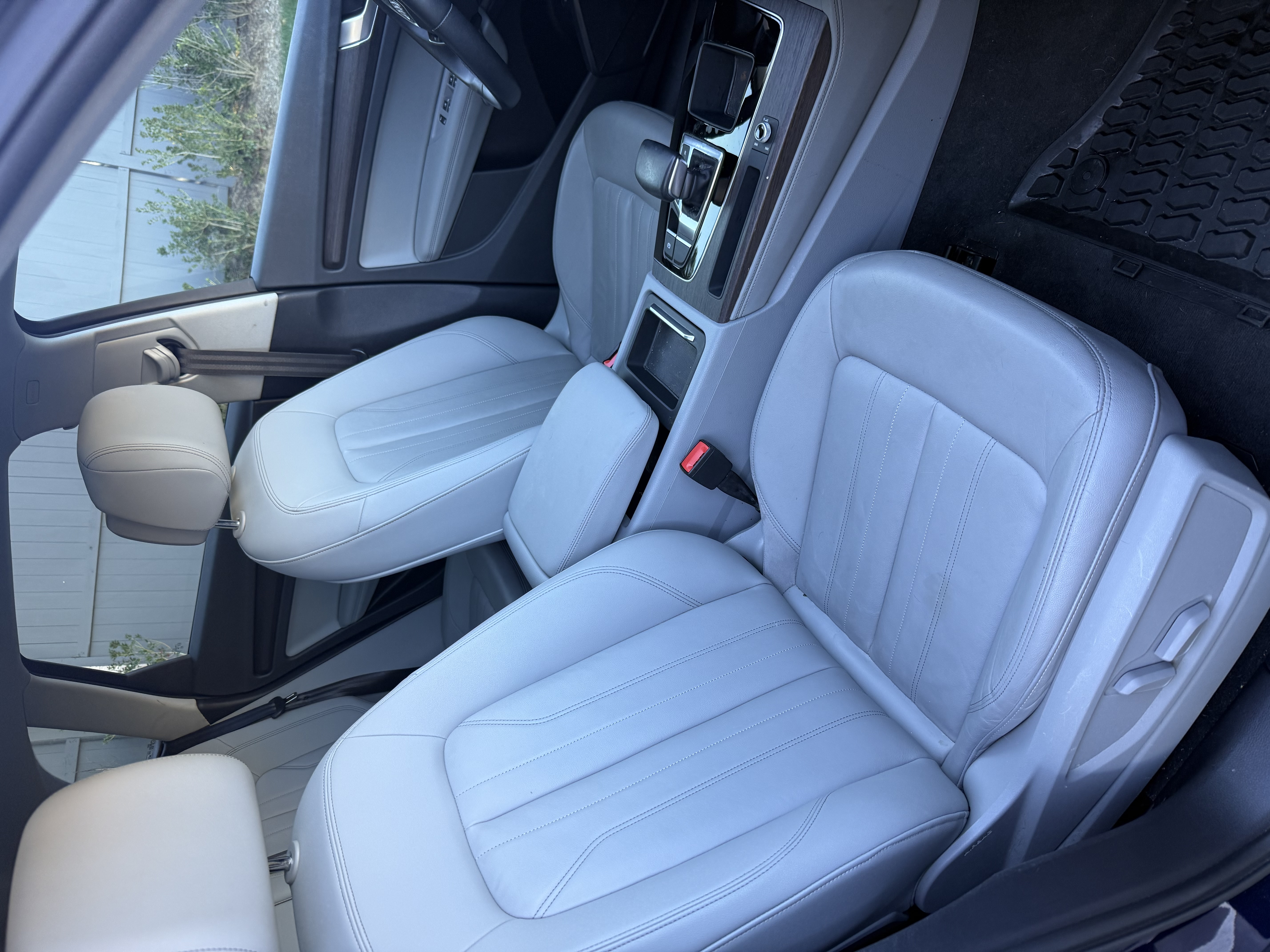 Used 2022 Audi Q5 2.0T Premium Plus w/ Premium Plus Package AWD/4WD image 12