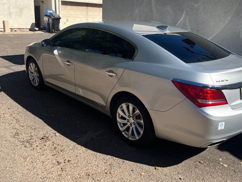 Used 2016 Buick LaCrosse image 8