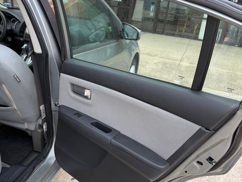 Used 2012 Nissan Sentra 2.0 S image 17