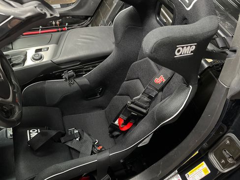 Used 2015 Chevrolet Corvette Z06 w/ Z07 Performance Package RWD image 14