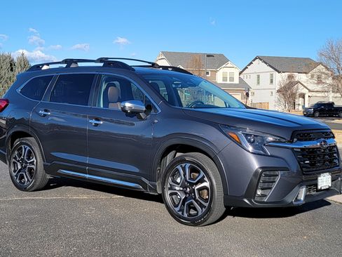 Used 2023 Subaru Ascent Touring image 19