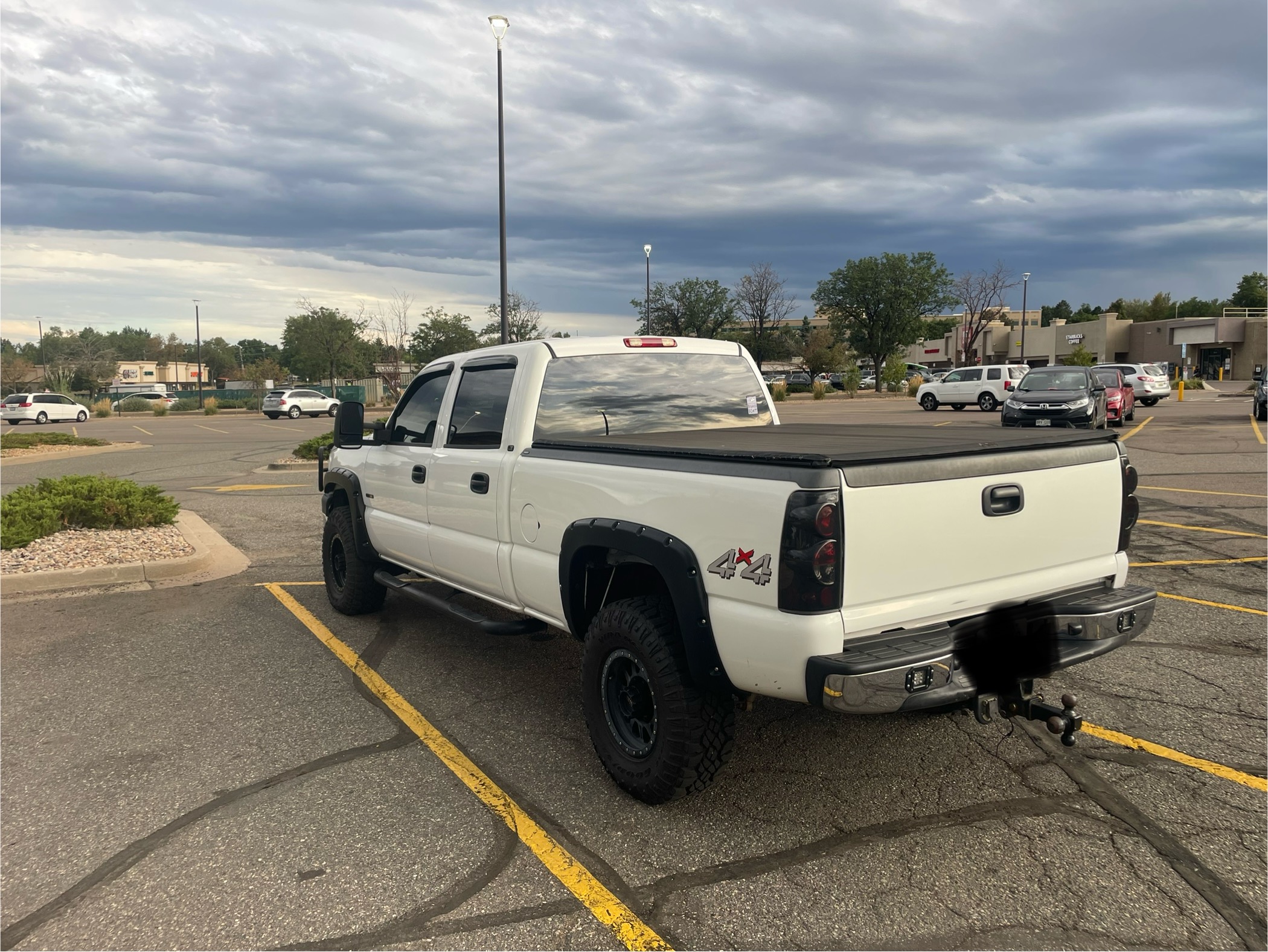 Used 2005 Chevrolet Silverado 2500 LT w/ Heavy-Duty Power Package AWD/4WD image 9