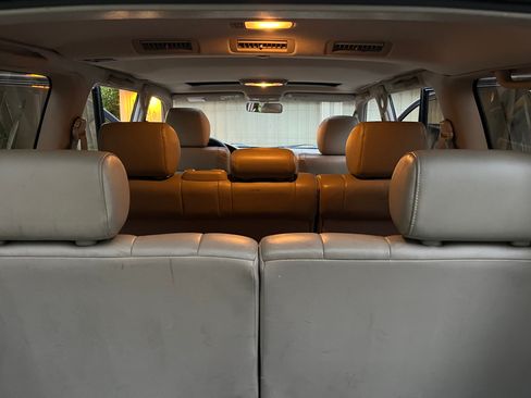 Used 2000 Toyota Land Cruiser AWD/4WD image 10