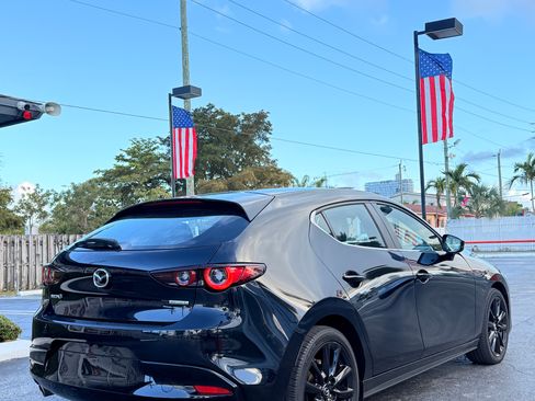 Used 2025 MAZDA MAZDA3 s Sport image 4