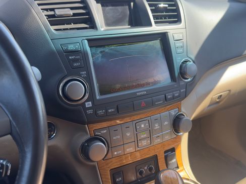 Used 2008 Toyota Highlander Limited image 17