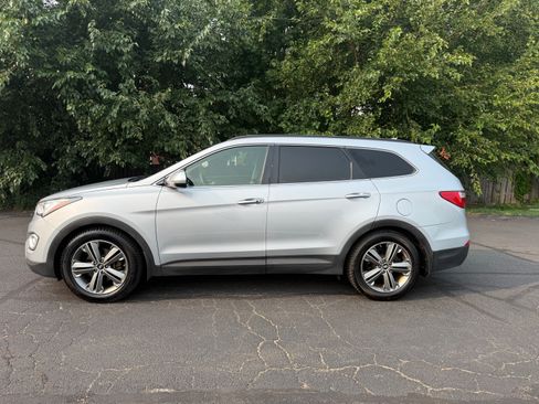 Used 2016 Hyundai Santa Fe Limited w/ Option Group 04 AWD/4WD image 5