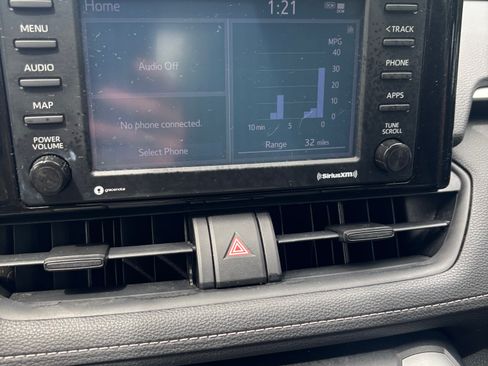 Used 2020 Toyota RAV4 LE w/ All Weather Liner Package AWD/4WD image 16