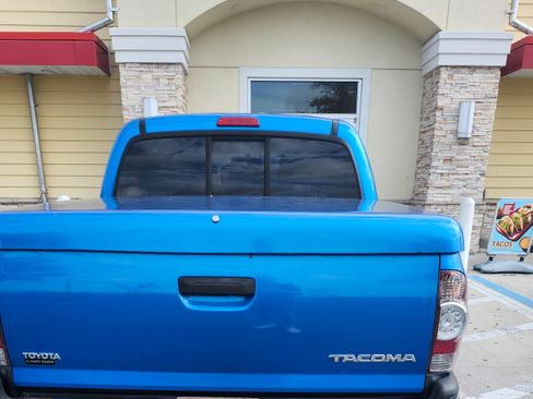 Used 2011 Toyota Tacoma 2WD Double Cab w/ Convenience Pkg image 5