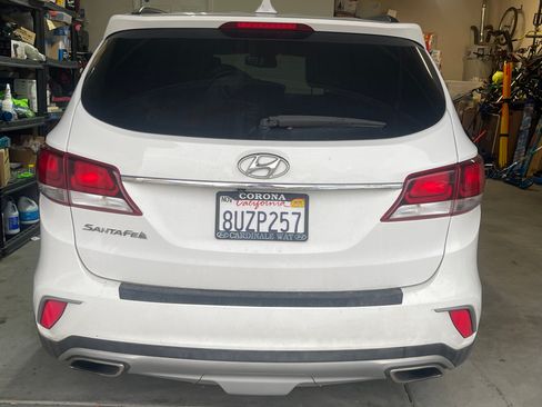 Used 2018 Hyundai Santa Fe SE w/ SE Premium Package 02 image 4