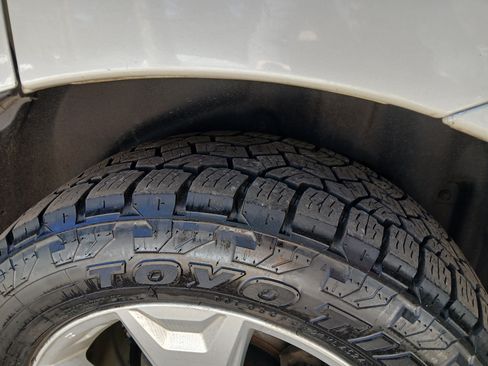 Used 2016 Subaru Forester 2.5i Premium image 15