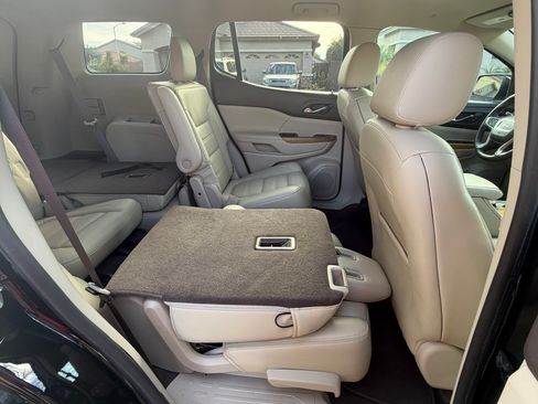 Used 2017 GMC Acadia Denali w/ Technology Package image 6