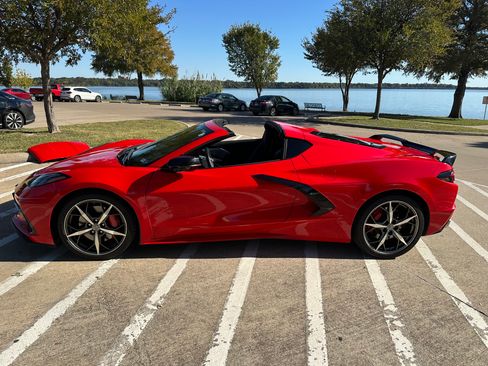 Used 2021 Chevrolet Corvette Stingray Preferred Cpe w/ Z51 Performance Package image 6