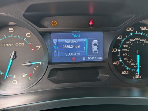 Used 2012 Ford Explorer XLT AWD/4WD image 15