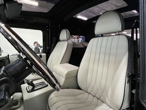 Used 1997 Land Rover Defender 90 image 18