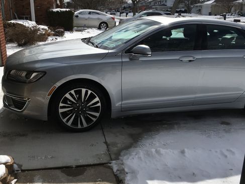 Used 2020 Lincoln MKZ Reserve w/ Elements Package image 5