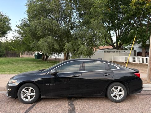 Used 2016 Chevrolet Malibu LS FWD image 1