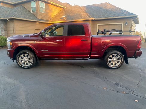 Used 2019 RAM 3500 Limited AWD/4WD image 11