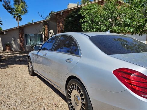 Used 2015 Mercedes-Benz S 550 Sedan image 9