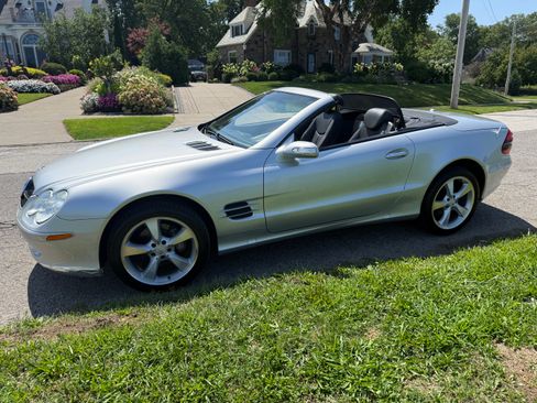 Used 2004 Mercedes-Benz SL 500 image 4