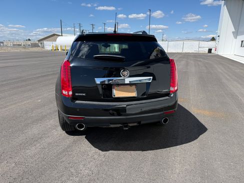 Used 2014 Cadillac SRX Luxury FWD image 4
