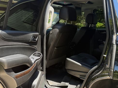Used 2016 Chevrolet Tahoe LT RWD image 14