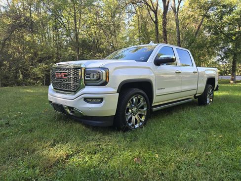 Used 2018 GMC Sierra 1500 Denali w/ Denali Ultimate Package image 1